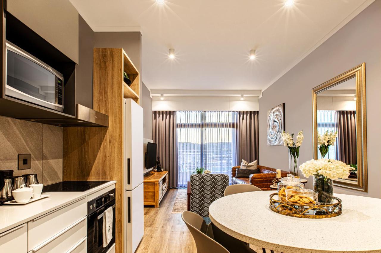 Menlyn Maine Residence Unit 1419 Pretoria-Noord Exterior foto